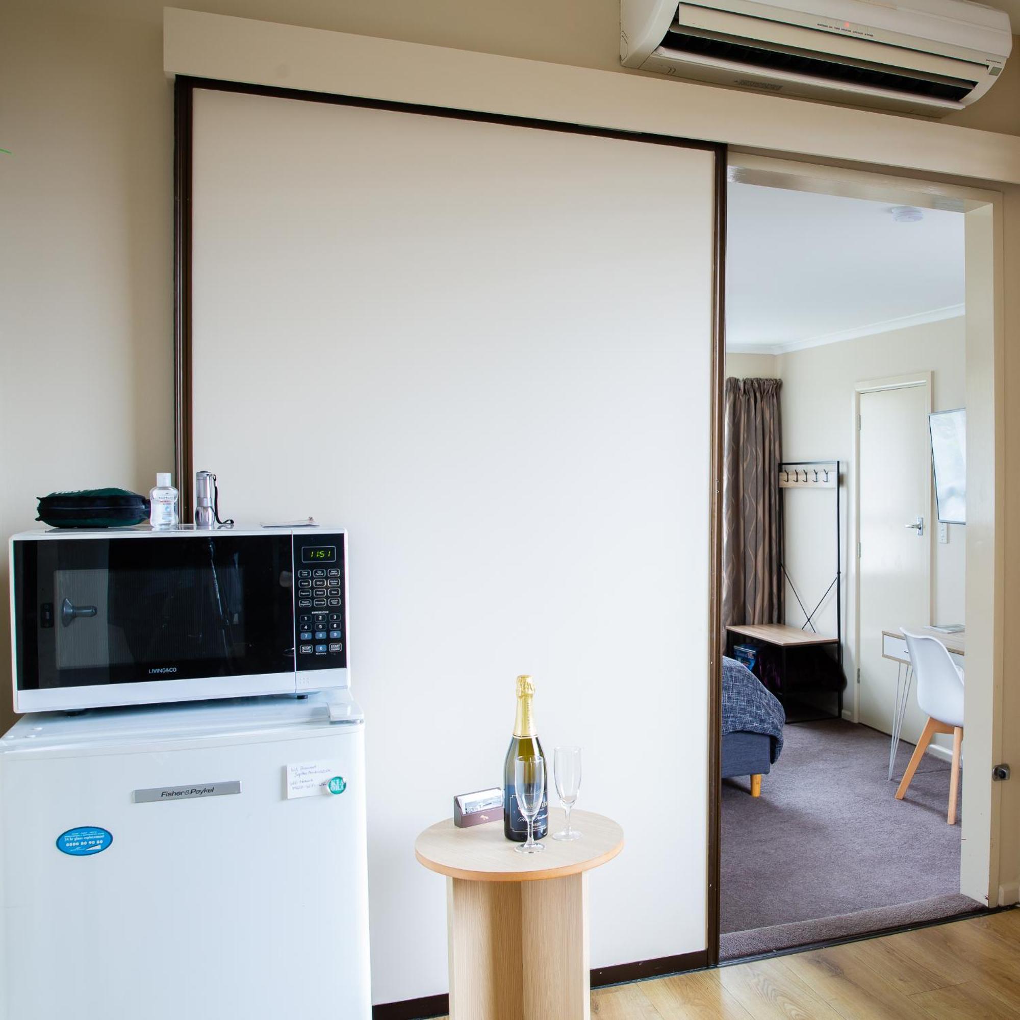 Chic Private Studio 5 Mins From Airport And Shops Vila Christchurch Exterior foto